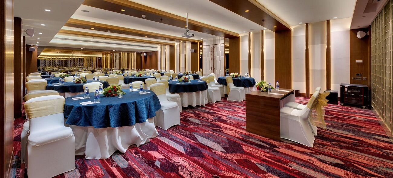 เดอะ เฟิร์น กอร์กอน Hotel มุมไบ ภายนอก รูปภาพ